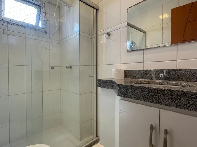 Imagem 3: Apartamento no Edifício Ville Deux Mobiliado com Vista para a Baía e Pronto para Morar