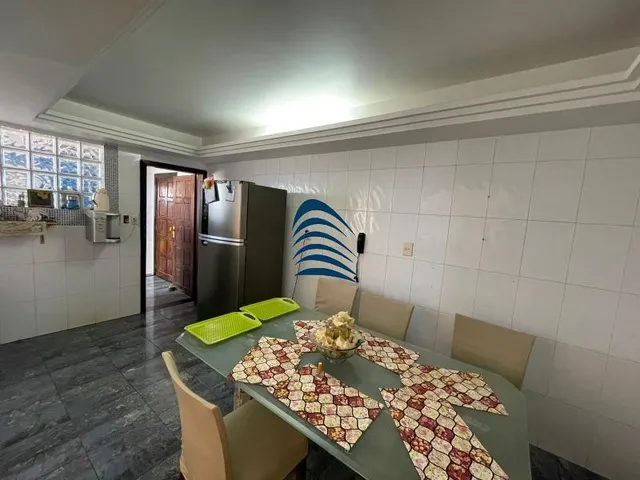 Imagem 11: Apartamento na Pituba, Rua Piauí, 163M², 4/4, Sendo 1 Suíte, Andar Alto, Vista Mar de Todos os Cômodos, Nascente