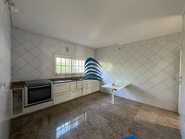 Imagem 7: Lauro de Freitas | 7 Quartos | 4 Suítes | 660 M² | 4 Vagas