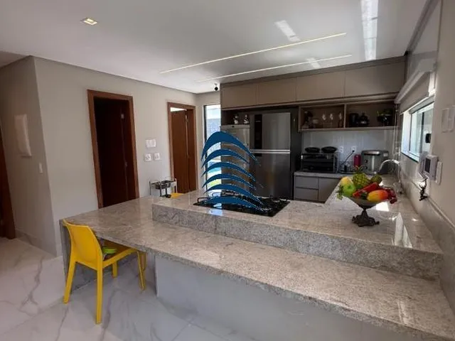 Imagem 13: Casa Contemporânea com Piscina e 4 Suítes no Itaigara