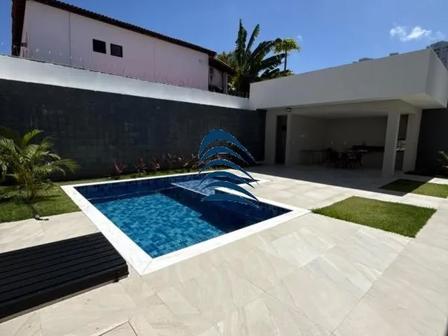 Imagem 5: Casa Contemporânea com Piscina e 4 Suítes no Itaigara