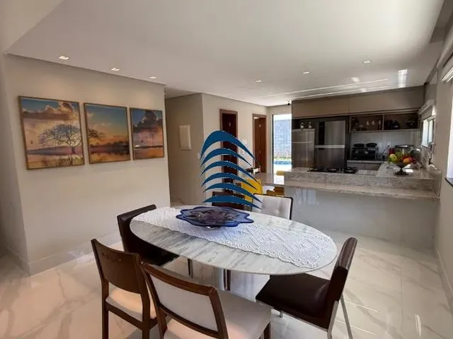 Imagem 7: Casa Contemporânea com Piscina e 4 Suítes no Itaigara