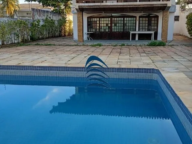 Imagem: Casa Duplex com Piscina À Venda em Vilas