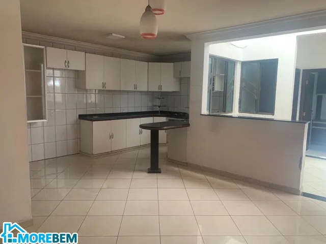 Imagem: Casa Á Venda com Excelente Localização!!!