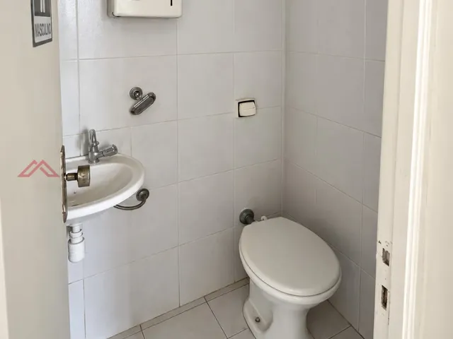Imagem 2: Sala Comercial com 2 Consultórios - Centro, Caratinga