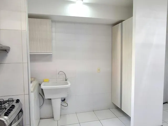 Imagem 7: Apartamento de 2 Quartos no Calhau Mobiliado