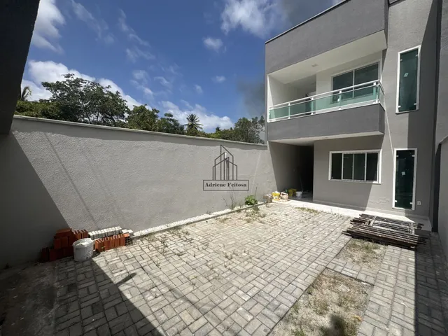 Imagem: Casa Duplex Nova com Espaços Amplos