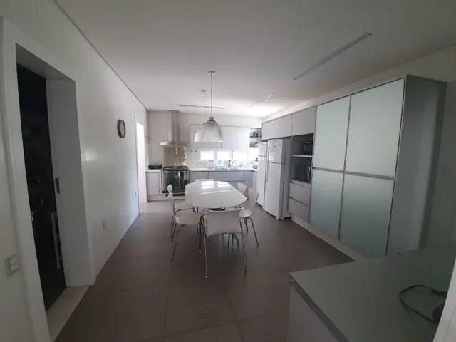 Imagem 8: 0 Casa com 6 dormitórios