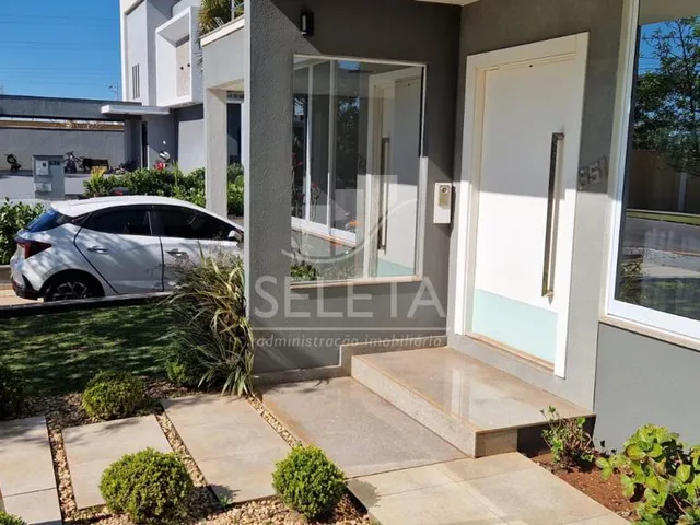 Imagem: Casa com 4 Quartos Sendo 3 Suites, À Venda
