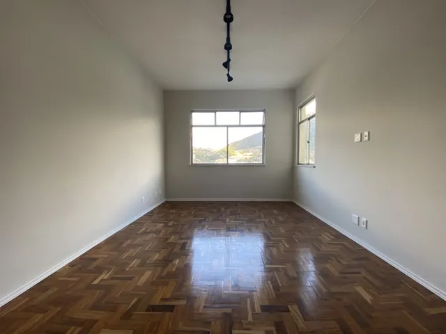 Imagem 5: Apartamento para Venda em Teresópolis, Alto, 3 Dormitórios, 2 Banheiros
