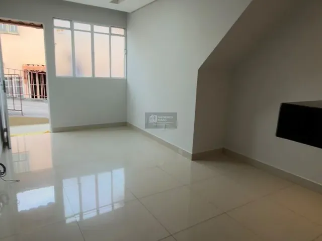 Imagem: Casa de 3 Quartos À Venda no Candelária